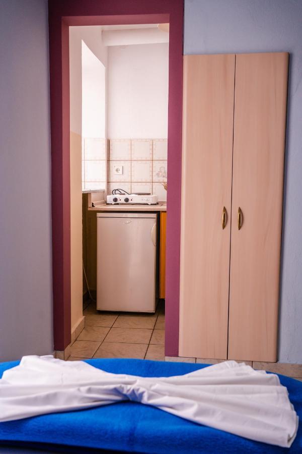 Studio Eftihia Aparthotel Paralía Exteriör bild