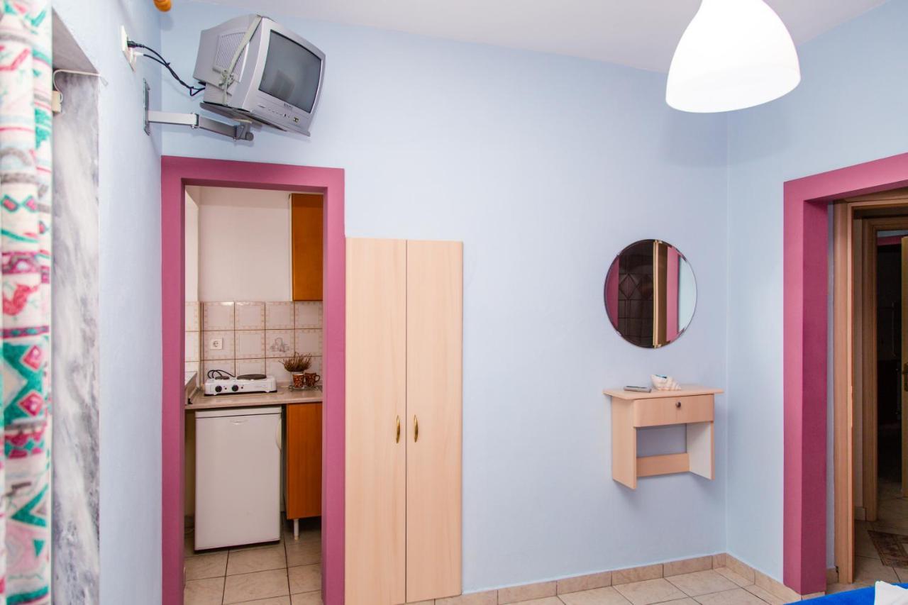Studio Eftihia Aparthotel Paralía Exteriör bild