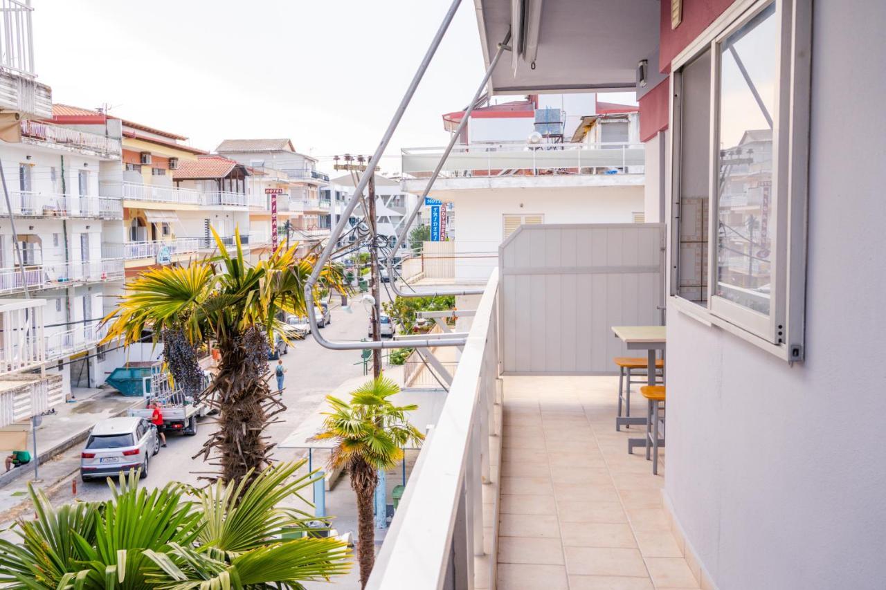 Studio Eftihia Aparthotel Paralía Exteriör bild